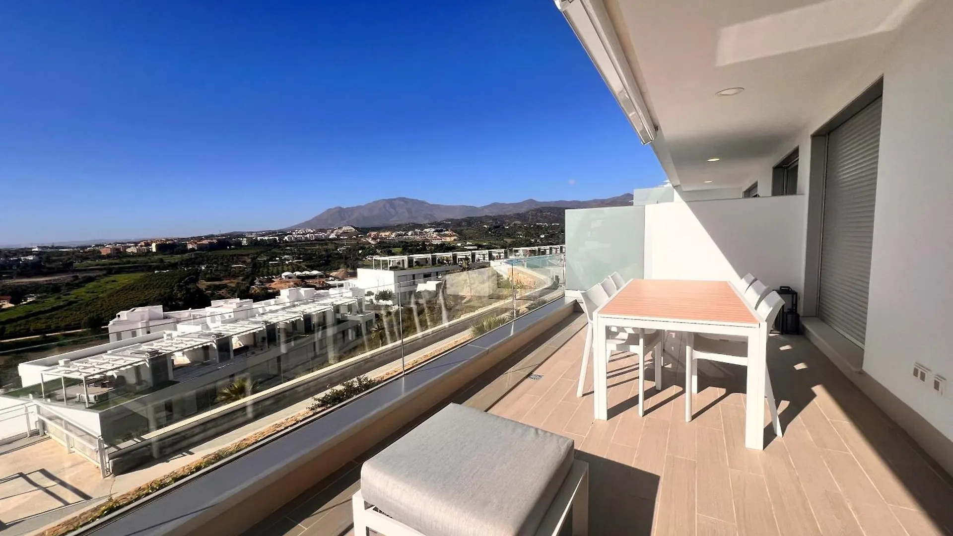 Oceana Views 3 Bedroom Estepona Spain